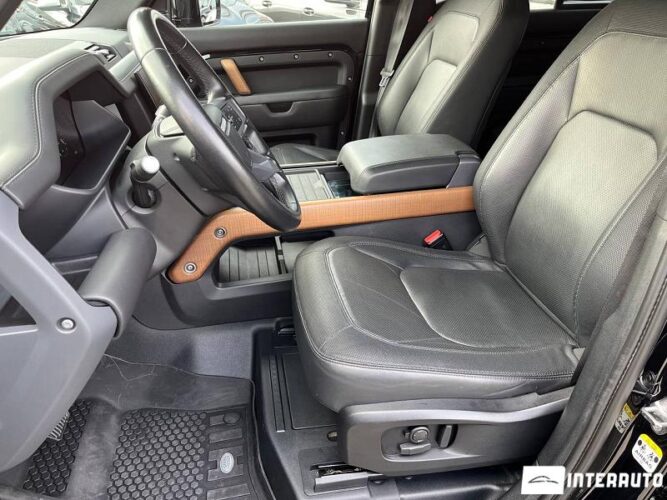 Land Rover Defender 43 interauto-car