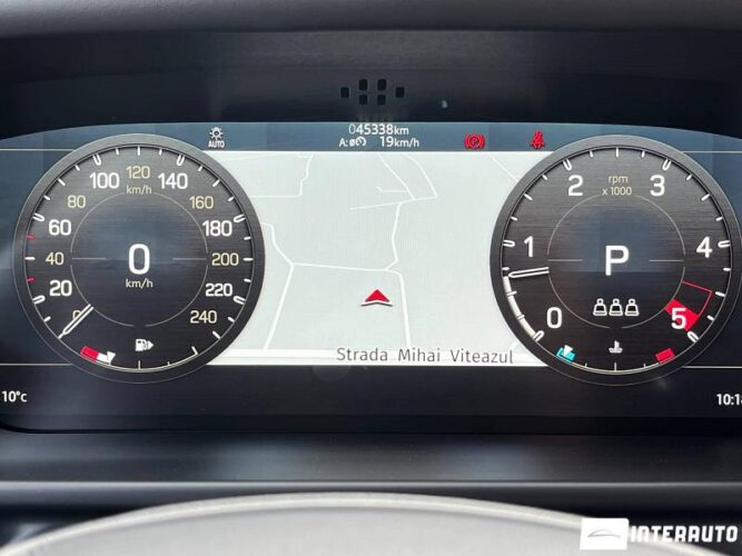 Land Rover Defender 45 interauto-car