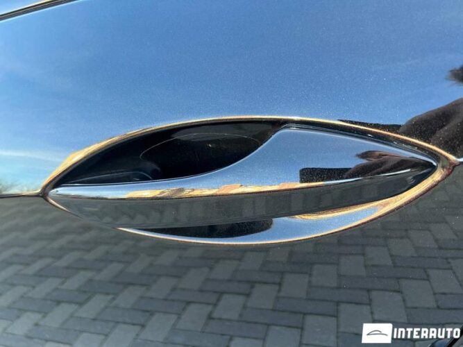 Lexus RC 300H 39 interauto-car