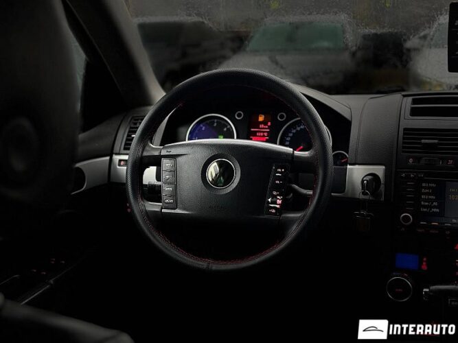Volkswagen Touareg 31 interauto-car
