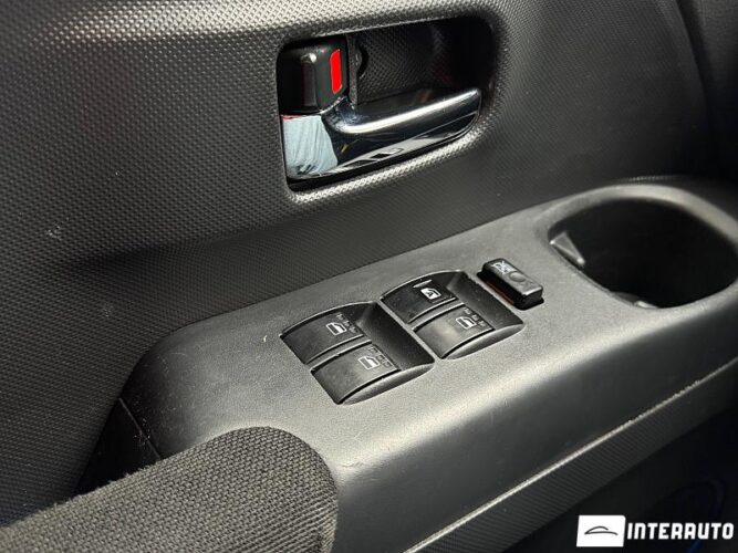 Daihatsu Materia 40 interauto-car