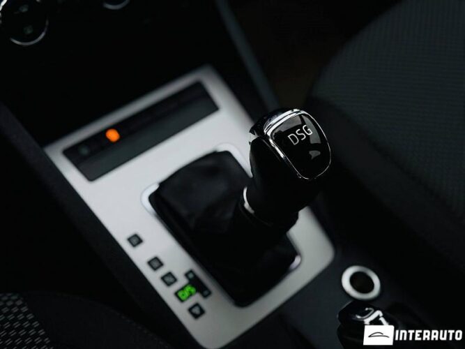 Skoda Octavia 40 interauto-car