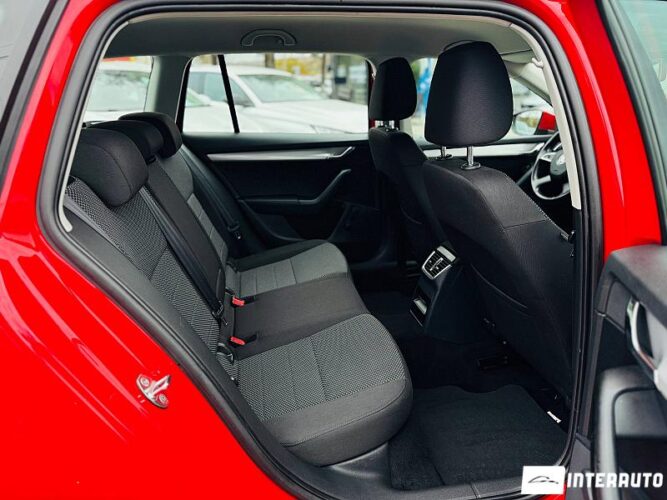 Skoda Octavia 42 interauto-car