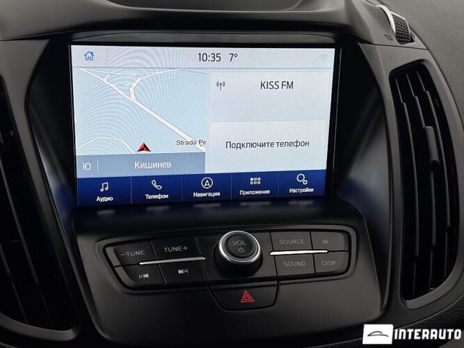 Ford Kuga 42 interauto-car