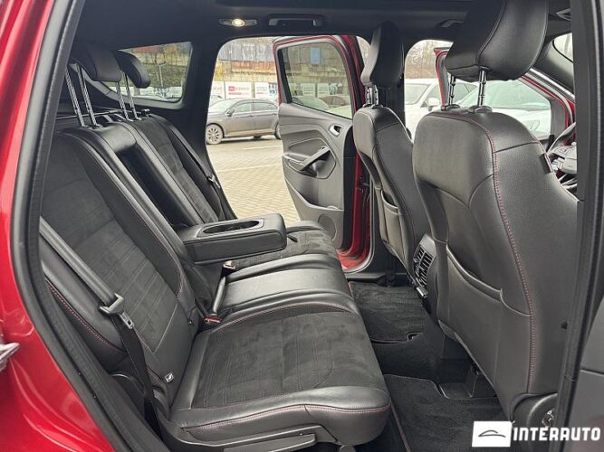 Ford Kuga 47 interauto-car