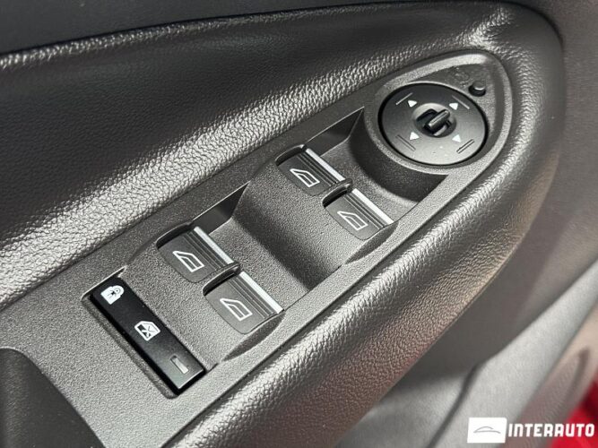 Ford Kuga 49 interauto-car