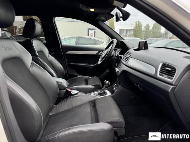 Audi Q3 54 interauto-car