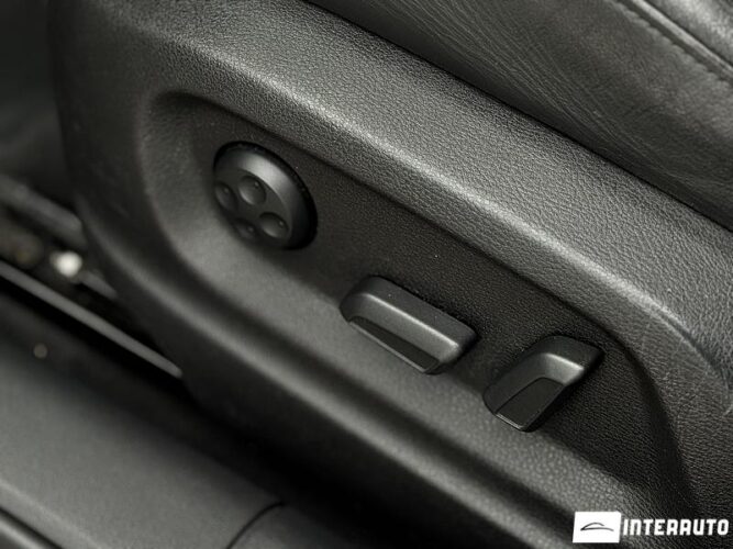 Audi Q3 41 interauto-car