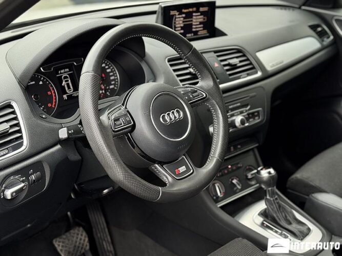 Audi Q3 42 interauto-car