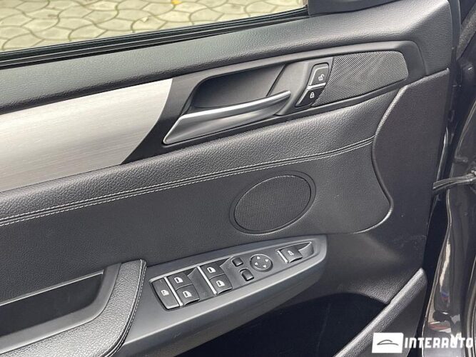 BMW X4 2.0D 49 interauto-car