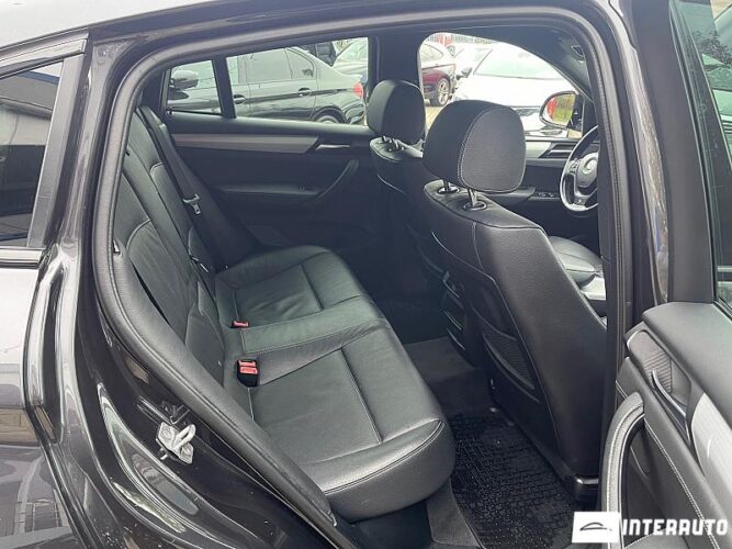 BMW X4 2.0D 53 interauto-car