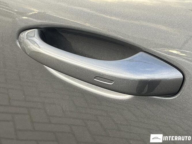 Porsche Cayenne E-Hybrid Coupe 55 interauto-car