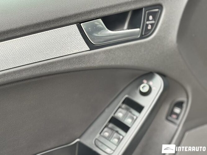 Audi A4 32 interauto-car