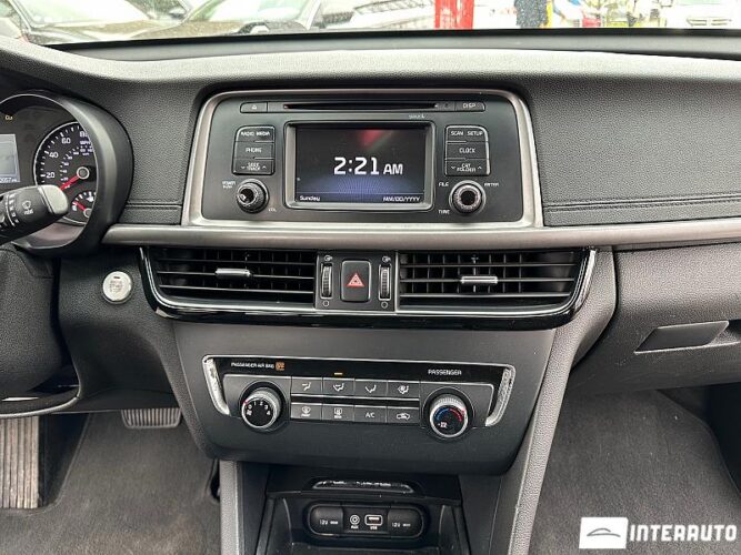 Kia Optima 41 interauto-car