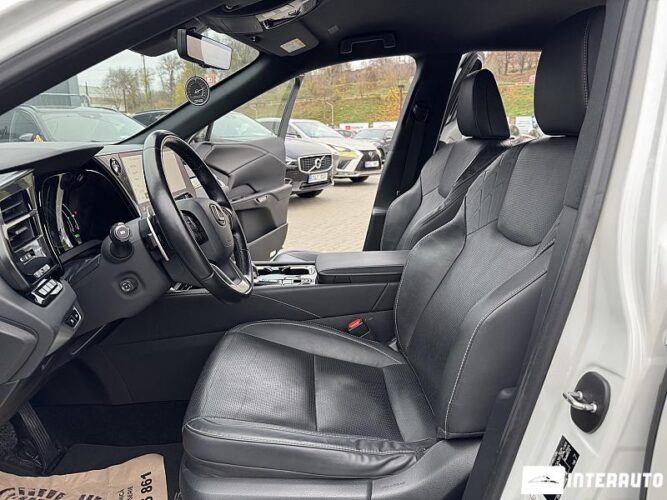 Lexus RX 350h 39 interauto-car