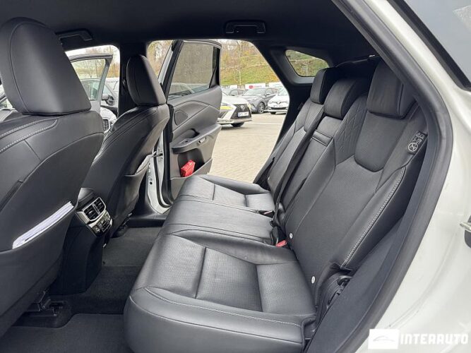 Lexus RX 350h 47 interauto-car