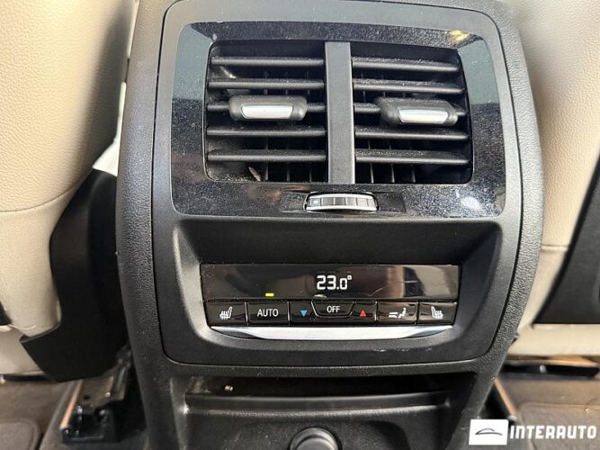 BMW X4 3.0i 62 interauto-car