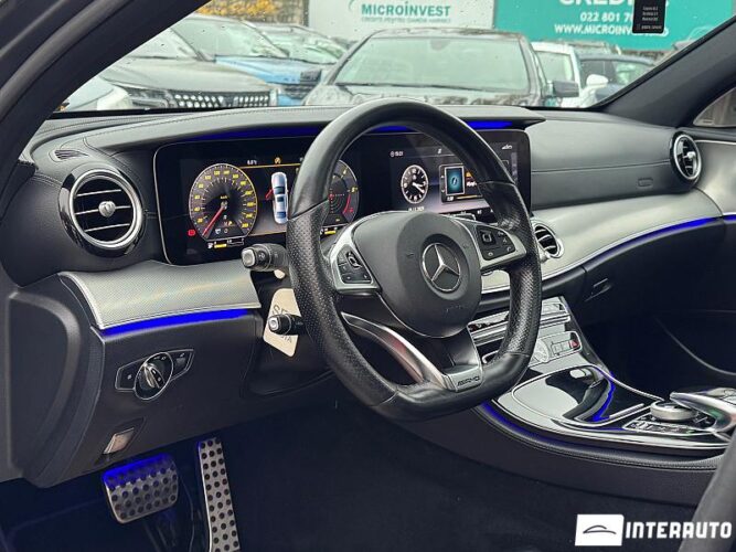 Mercedes E 220 37 interauto-car