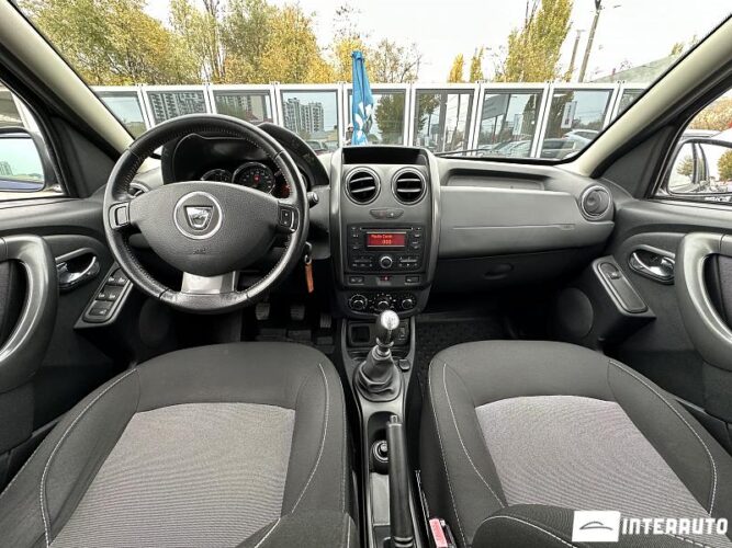 Dacia Duster 33 interauto-car