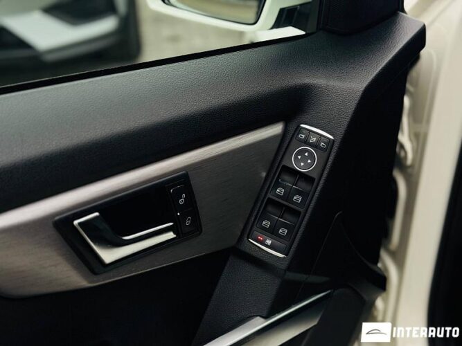 Mercedes GLK 220 49 interauto-car