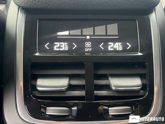 Volvo S 90 27 interauto-car