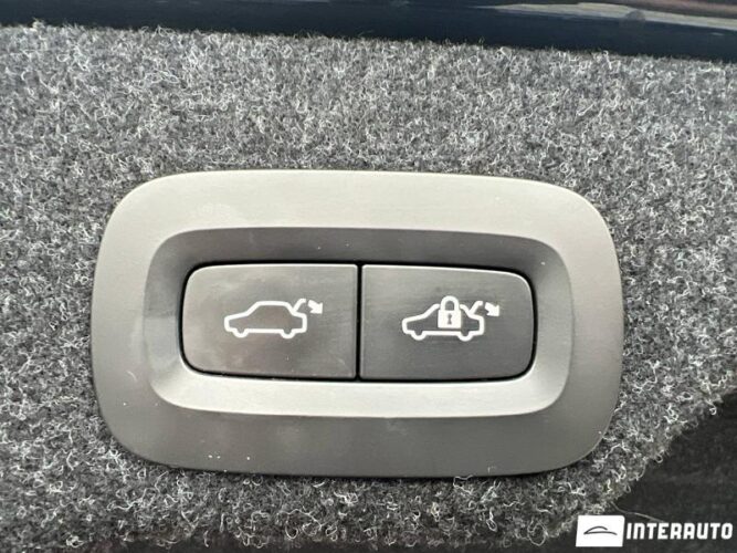 Volvo S 90 34 interauto-car