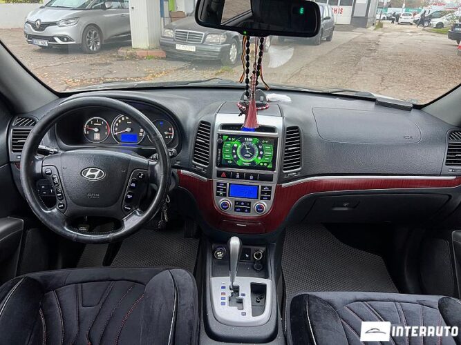 Hyundai Santa Fe 32 interauto-car