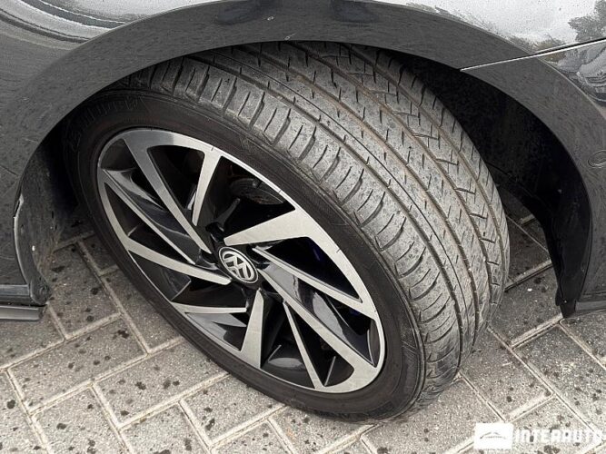 Volkswagen Golf GTE 50 interauto-car