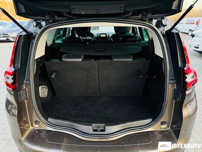 Renault Grand Scenic 52 interauto-car