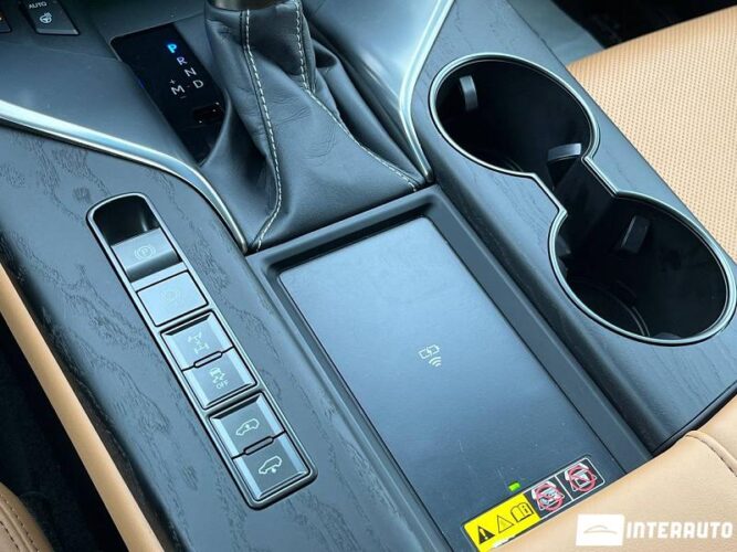 Lexus LX 500d 58 interauto-car