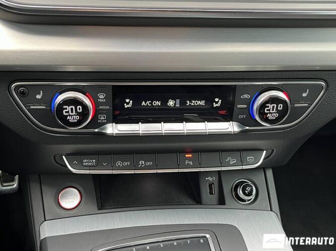 Audi SQ5 50 interauto-car