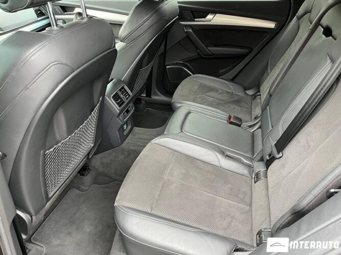 Audi SQ5 56 interauto-car