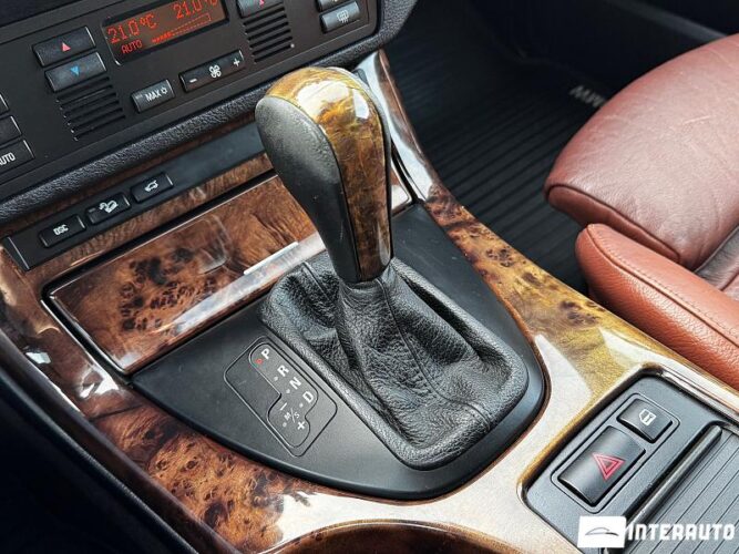 BMW X5 3.0D 43 interauto-car