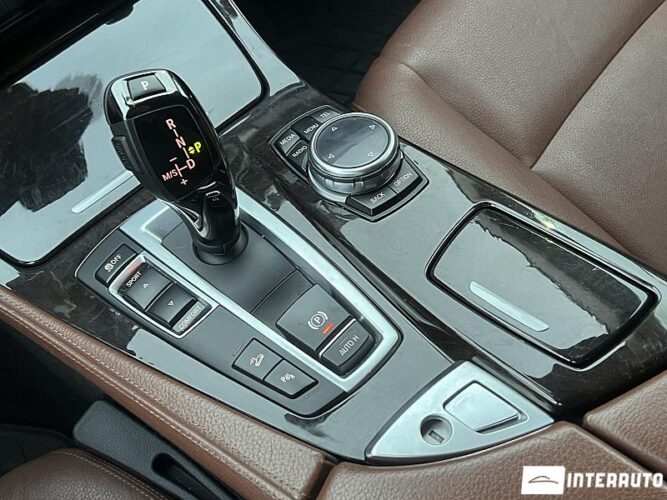 BMW 525 38 interauto-car