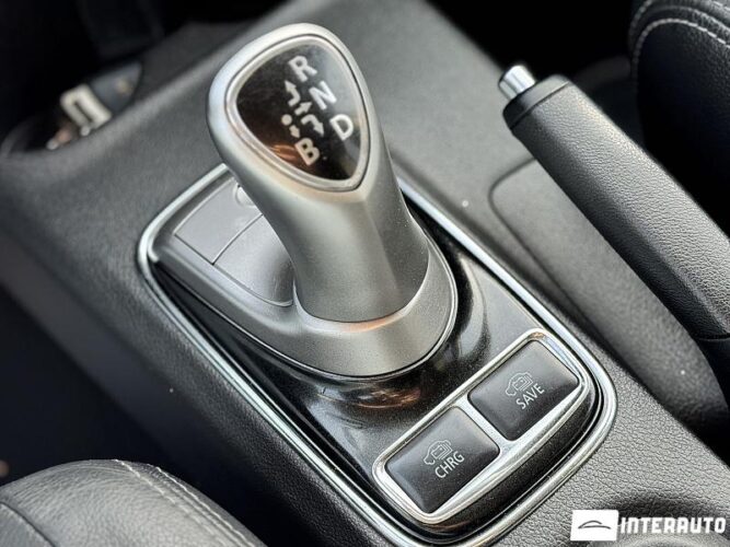 Mitsubishi Outlander 45 interauto-car