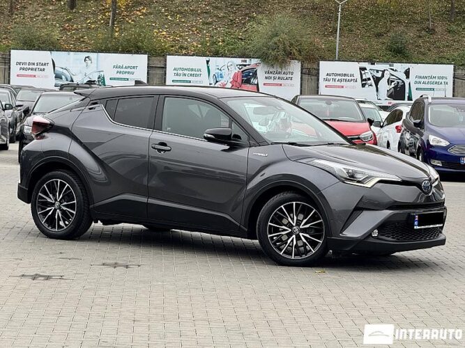 Toyota C-HR 31 interauto-car