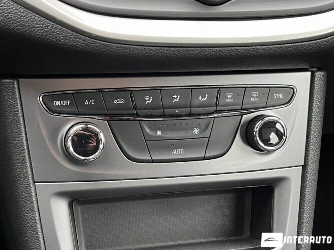 Opel Astra 43 interauto-car