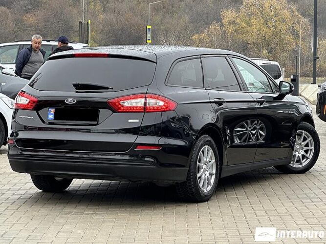 Ford Mondeo 34 interauto-car