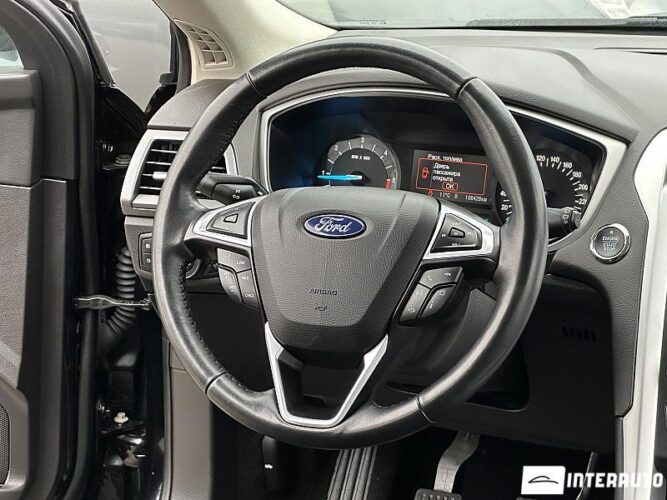 Ford Mondeo 38 interauto-car