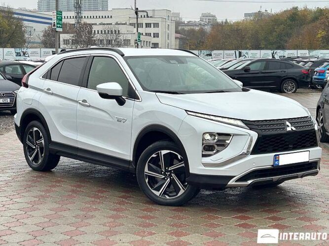Mitsubishi Eclipse Cross 32 interauto-car