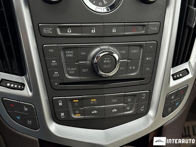 Cadillac SRX 46 interauto-car