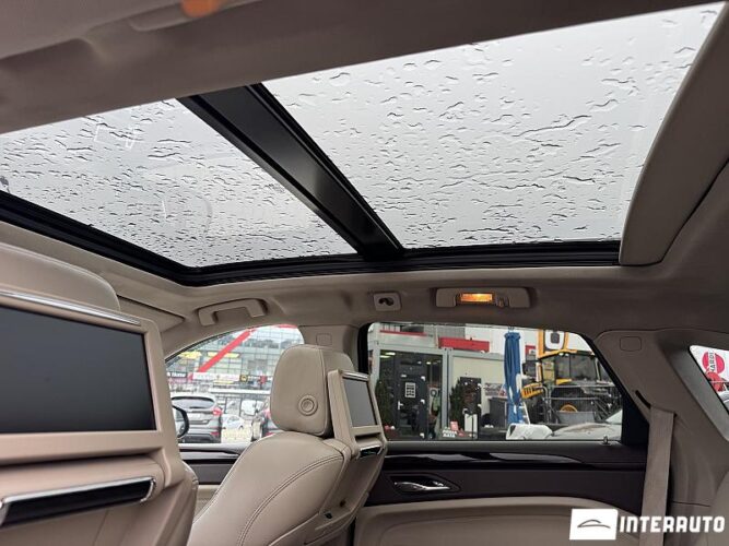 Cadillac SRX 53 interauto-car