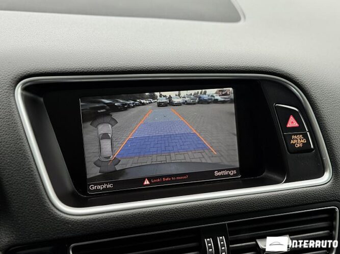 Audi Q5 44 interauto-car