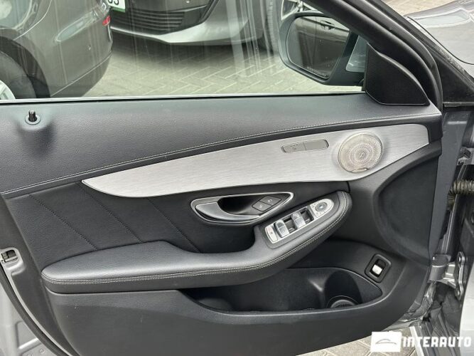 Mercedes C 180 37 interauto-car