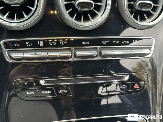 Mercedes C 180 35 interauto-car