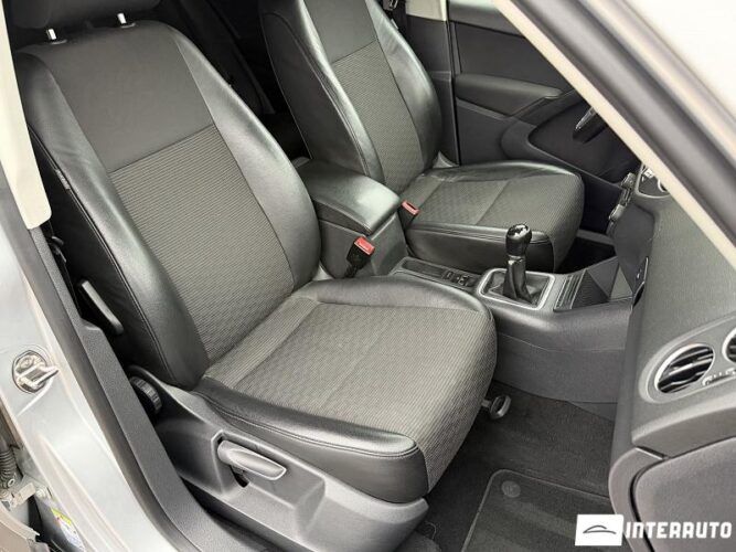 Volkswagen Tiguan 44 interauto-car