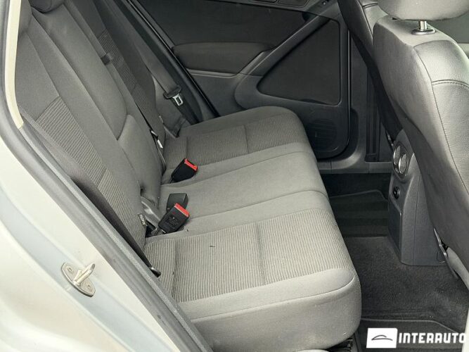 Volkswagen Tiguan 46 interauto-car