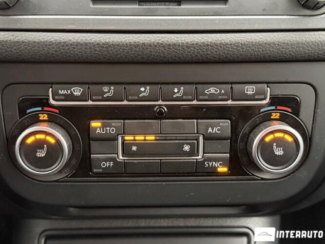 Volkswagen Tiguan 42 interauto-car