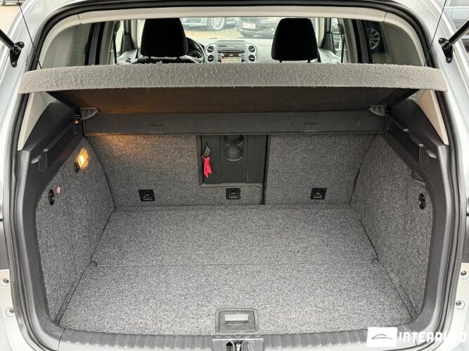 Volkswagen Tiguan 47 interauto-car
