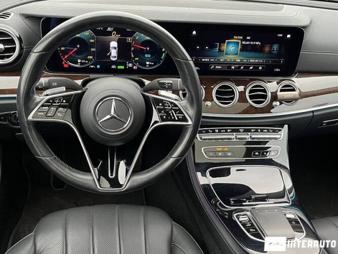 Mercedes E 300e 37 interauto-car